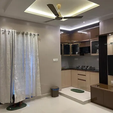 Avvairam Service Apartment G8 Chennai Exterior photo