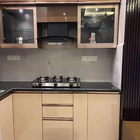 Avvairam Service Apartment G8 Chennai Exterior photo