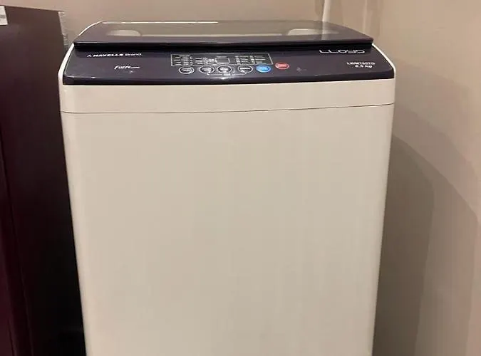 Avvairam Service Apartment G8